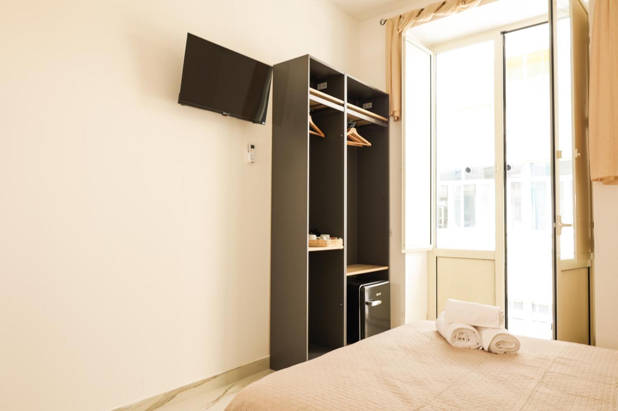 Napoli Station Rooms Ngoại thất bức ảnh