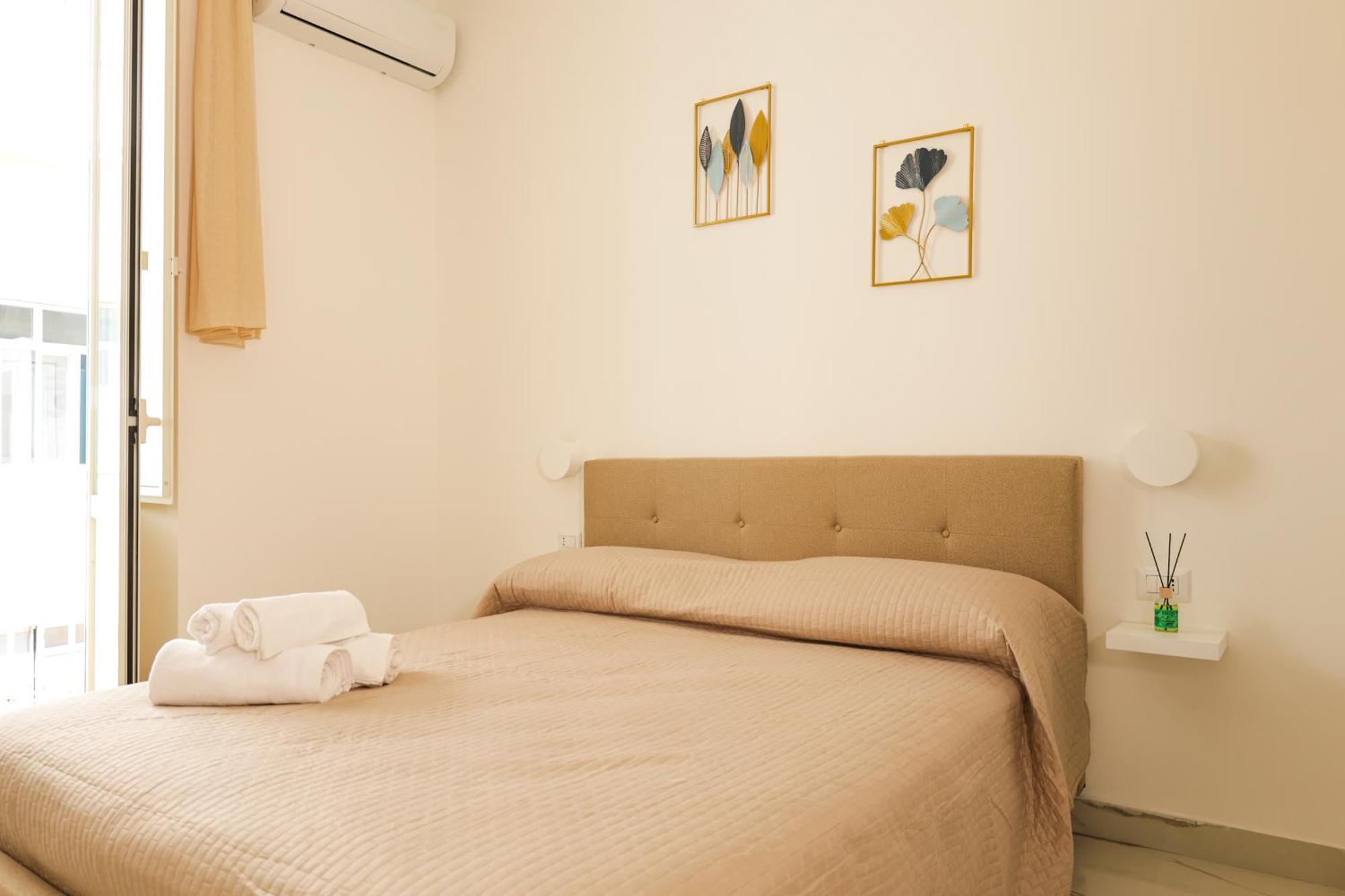 Napoli Station Rooms Ngoại thất bức ảnh