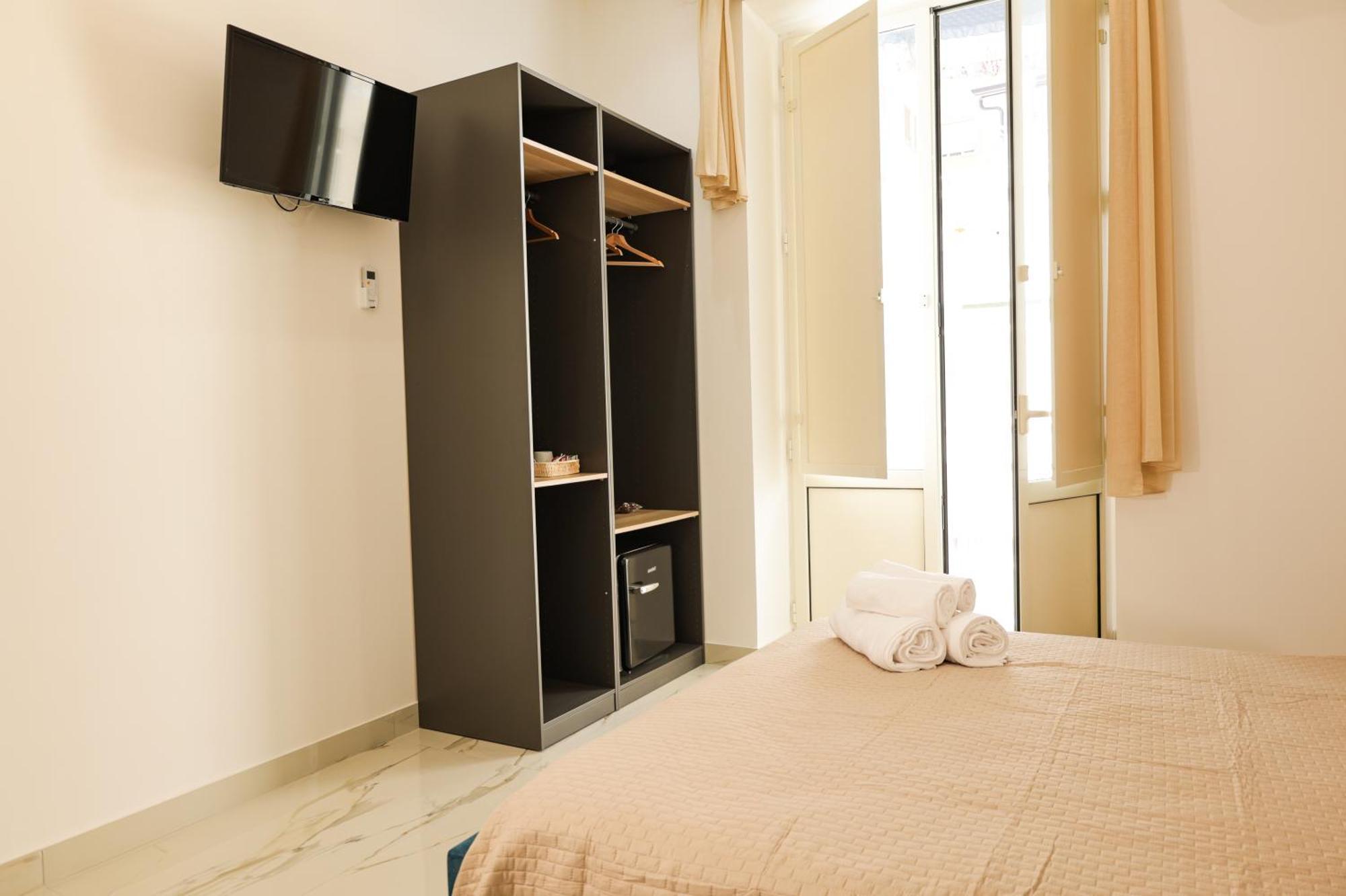 Napoli Station Rooms Ngoại thất bức ảnh