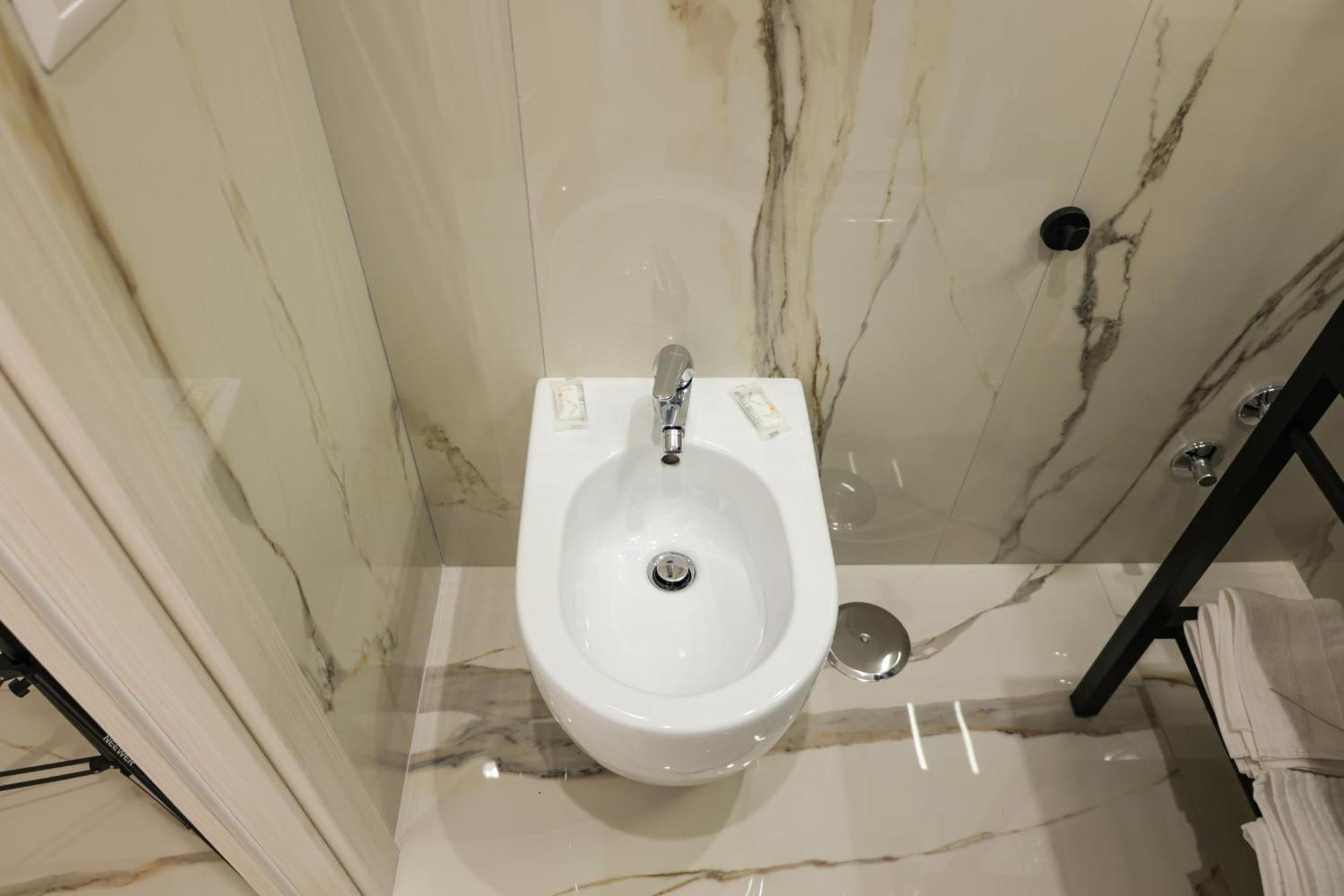 Napoli Station Rooms Ngoại thất bức ảnh